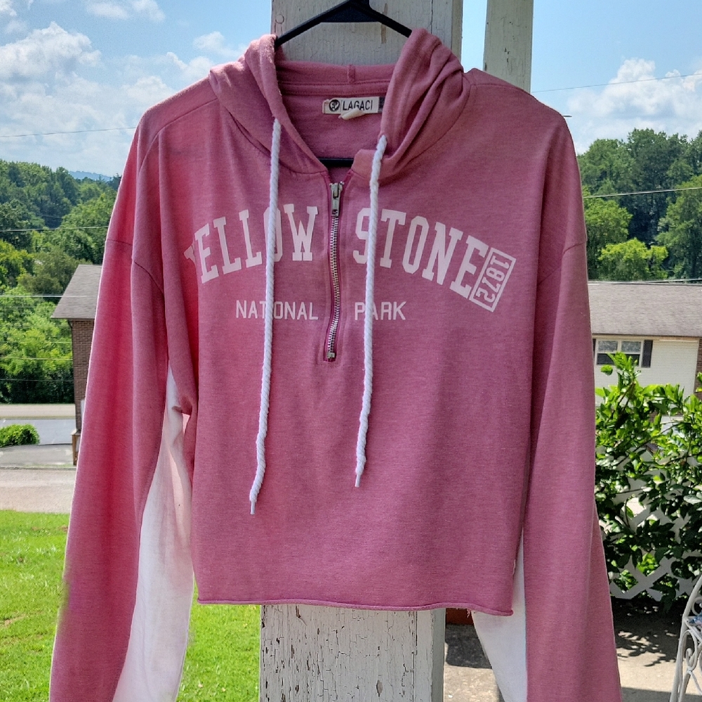 Lagaci Pink and White Women's Hoodie Sweat Shirt With Zipper Yellowstone